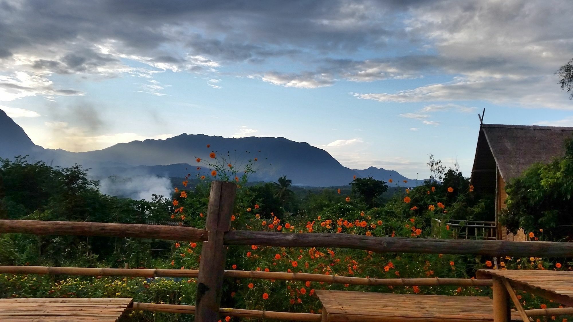 Baan Aingdoi Homestay, Chiang Dao Exterior photo